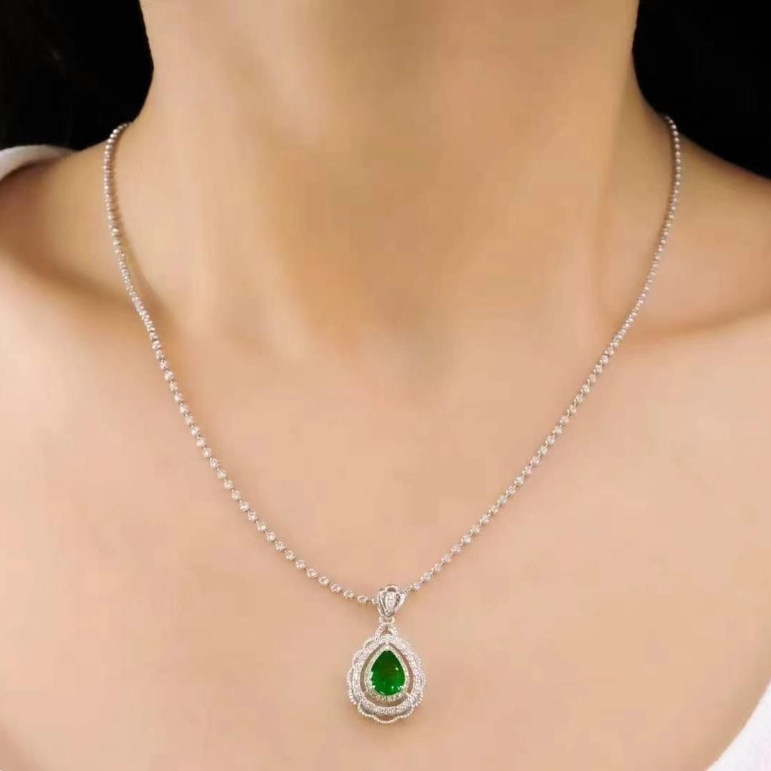 14k Gold 1.16 Ctw Vivid Green Natural Emerald & Diamond Pendant( Without Chain ) - 3