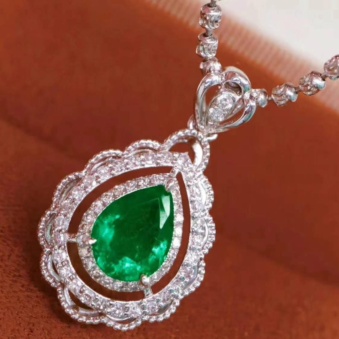 14k Gold 1.16 Ctw Vivid Green Natural Emerald & Diamond Pendant( Without Chain ) - 5