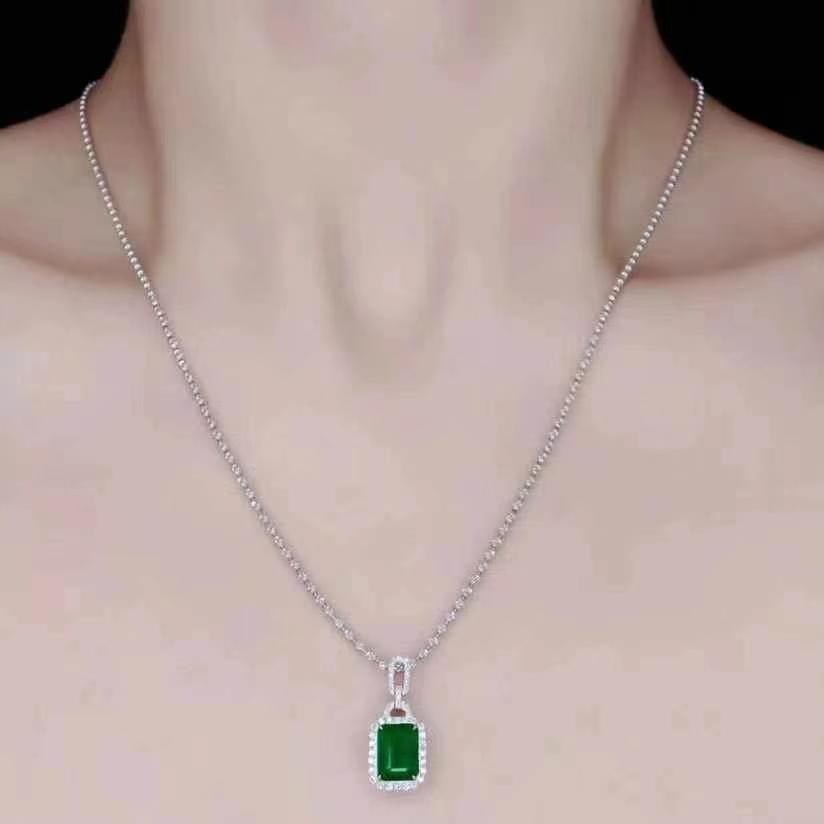 14k Gold 1.95 Ctw Vivid Green Natural Emerald & Diamond Pendant( Without Chain ) - 4