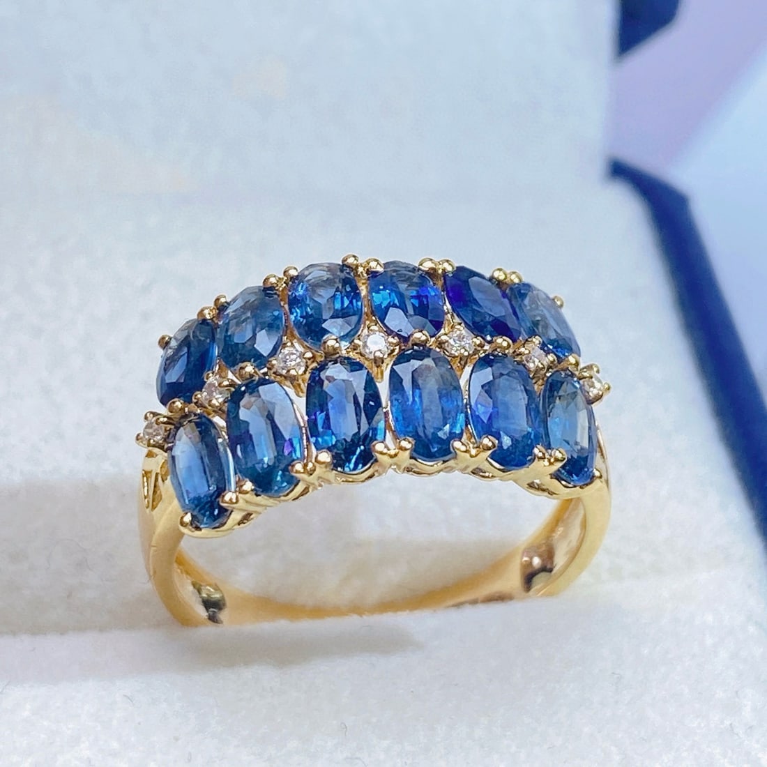 14k Gold 4.20 Ct Natural Sapphire & Diamond Ring - 4