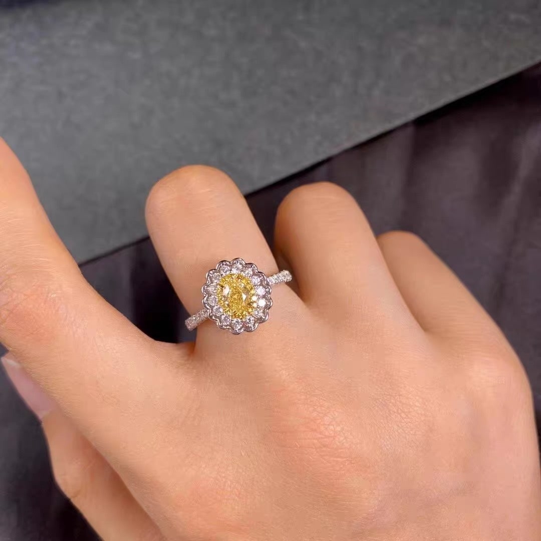 Gia Certified 14k Gold 0.98 Ctw Natural Yellow Diamond & Diamond Ring - 3