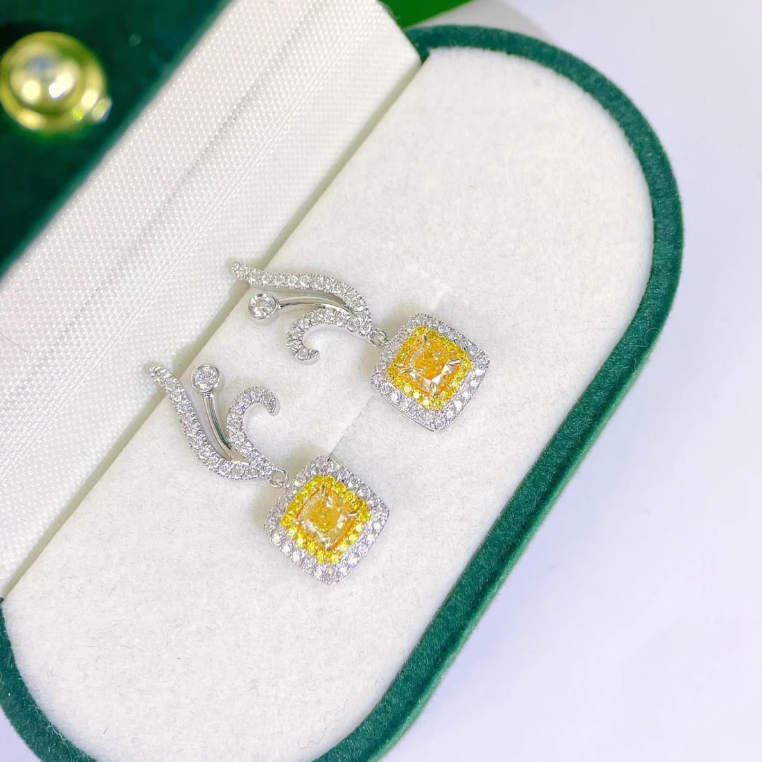 14k Gold 1.57 Ctw Natural Yellow Diamond & Diamond Earrings - 3