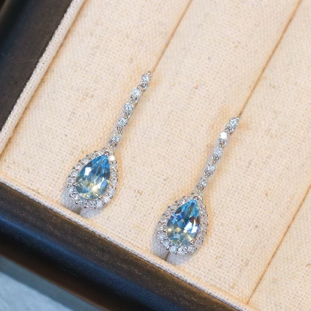 14k Gold 2.00 Ct Natural Aquamarine & Diamond Earrings - 4