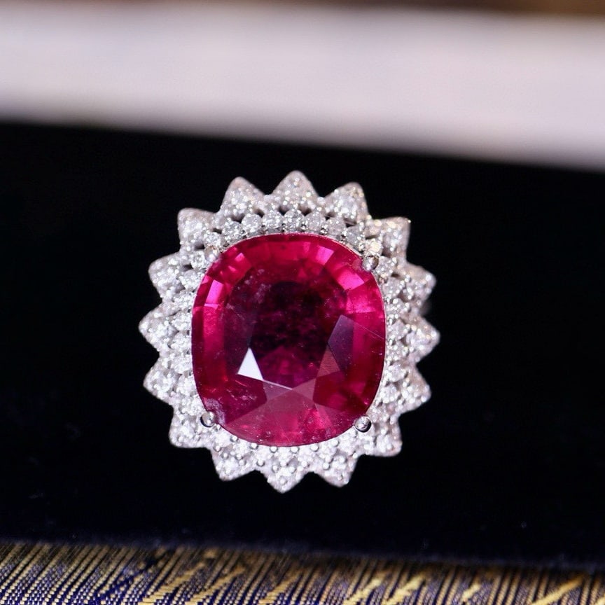 14k Gold 8.41 Ct Natural Tourmaline & Diamond Ring: Ref:230950088 // gold content:14k gold // ring size:7. 25us // // main gemstone:tourmaline // shape:cushion // carat weight:8. 41ct // color:red // treatment:natural // // adjacent gemstone 2 :