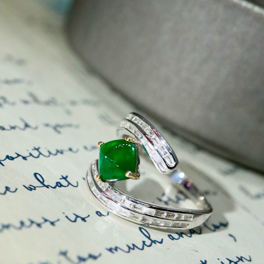 14k Gold 1.41 Ctw Vivid Green Natural Emerald & Diamond Ring - 4