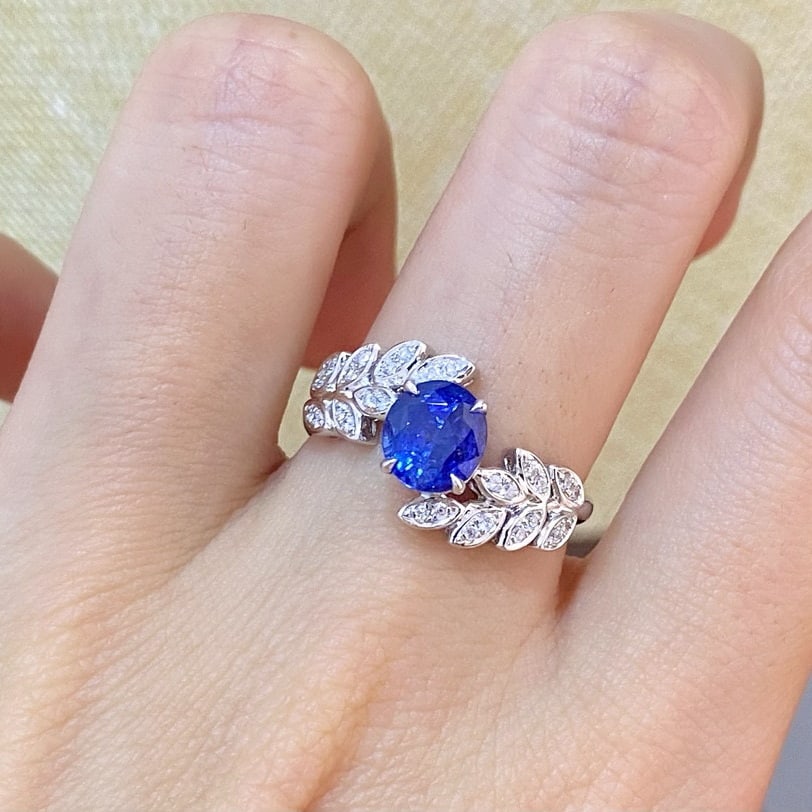 14k Gold 1.82 Ctw Natural Sapphire & Diamond Ring - 5