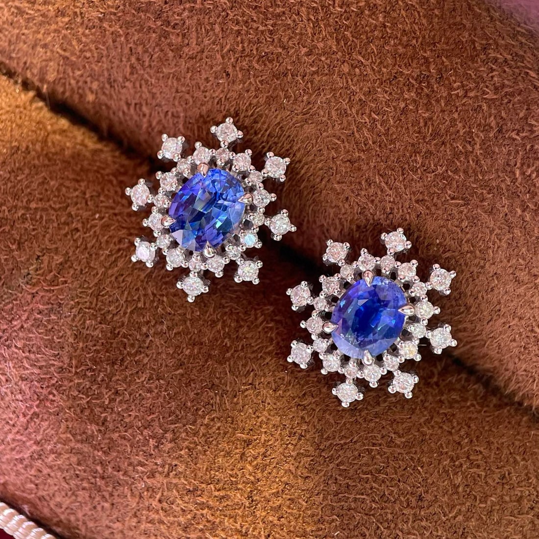 14k Gold 1.75 Ctw Natural Sapphire & Diamond Earrings - 3