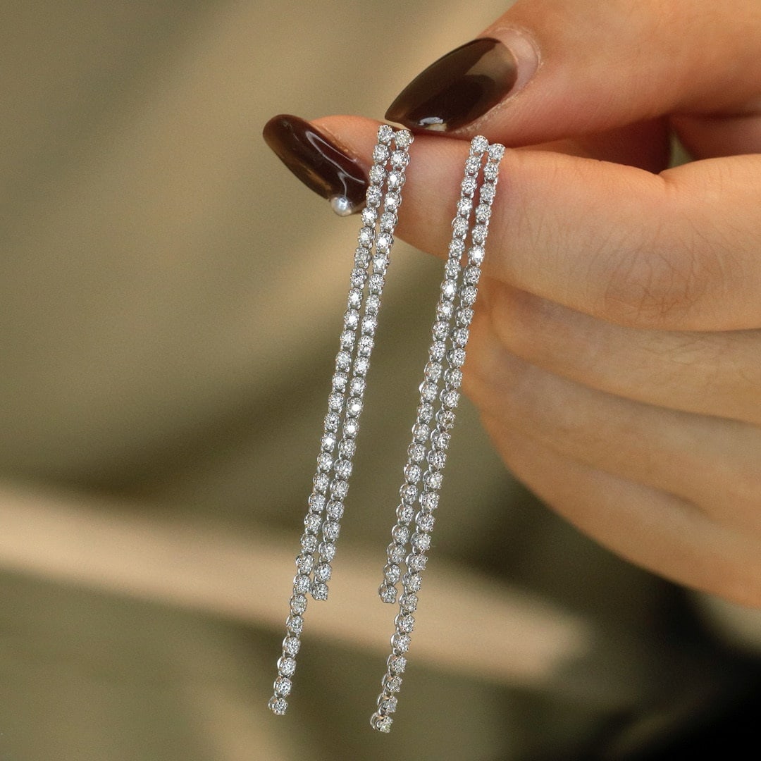 14k Gold 1.1 Ct Natural H Diamond Earrings: Ref:230950136 // gold content:14k gold // main gemstone:diamond // shape:round // carat weight:1. 1ct // clarity grade:vs-si // color:h // treatment:natural // cut grade:g // Condition: NewLow