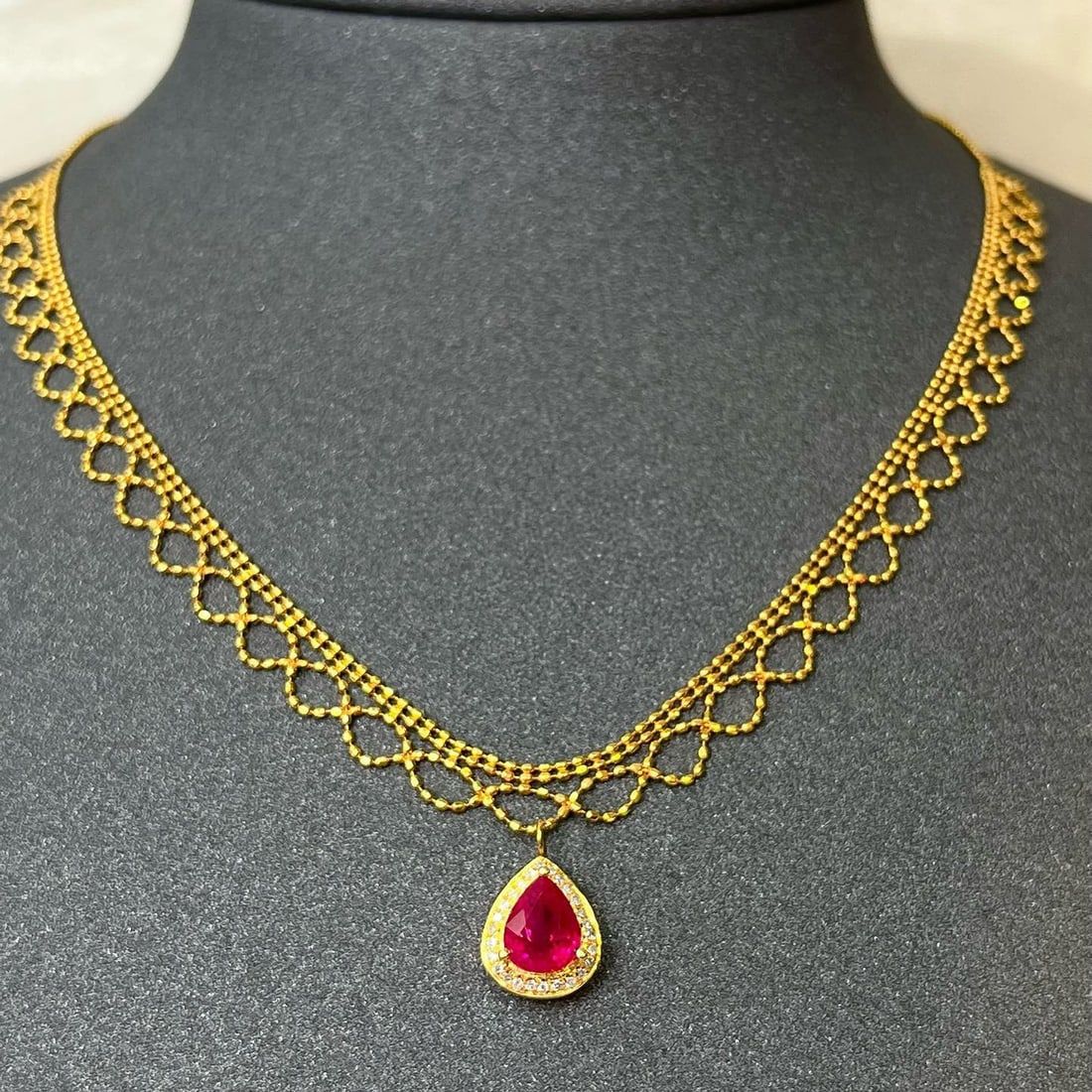 14k Gold 1.10 Ct Natural Ruby & Diamond Necklace - 4