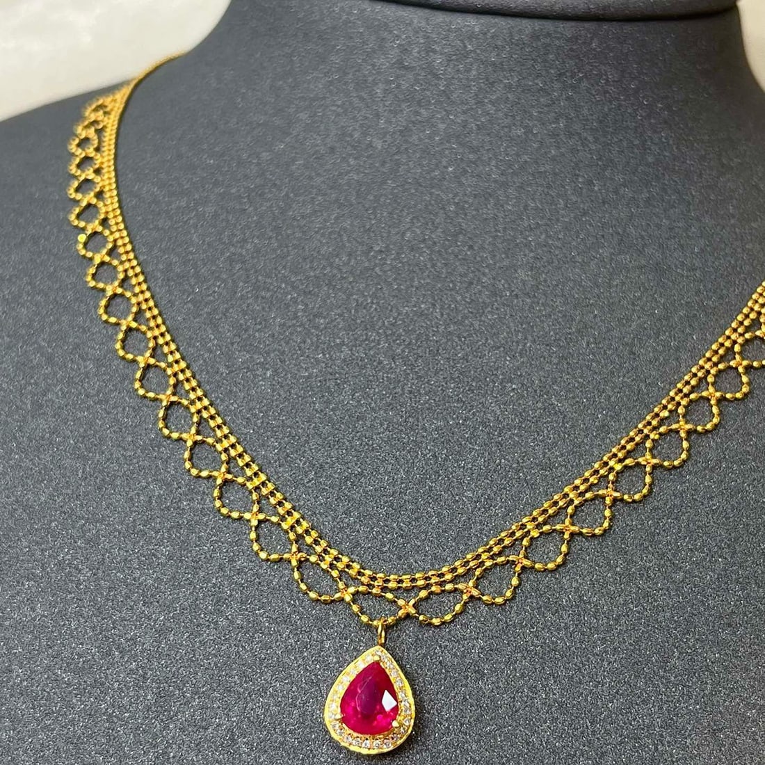 14k Gold 1.10 Ct Natural Ruby & Diamond Necklace - 5