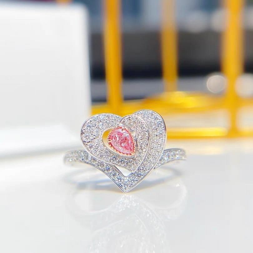 14k Gold 0.40 Ctw Natural Pink Diamond & Diamond Ring: Ref:230950147 // gold content:14k gold // ring size:7. 25us // // main gemstone:pink diamond // shape:pear // carat weight:0. 12ct // color:pink // treatment:natural // // adjacent gemstone 2 :