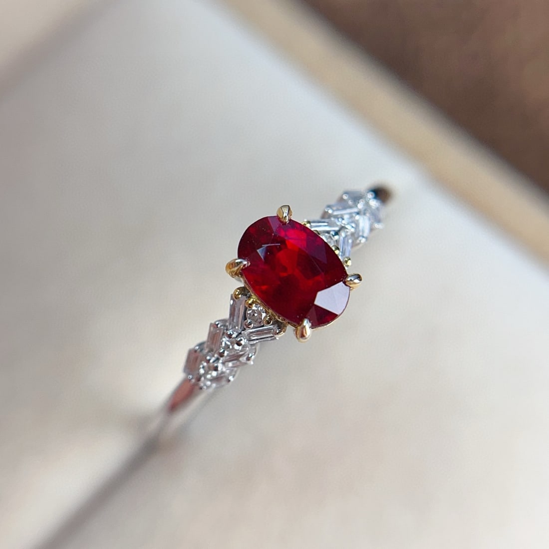 14k Gold 0.70 Ct Vivid Red Natural Ruby & Diamond Ring - 4