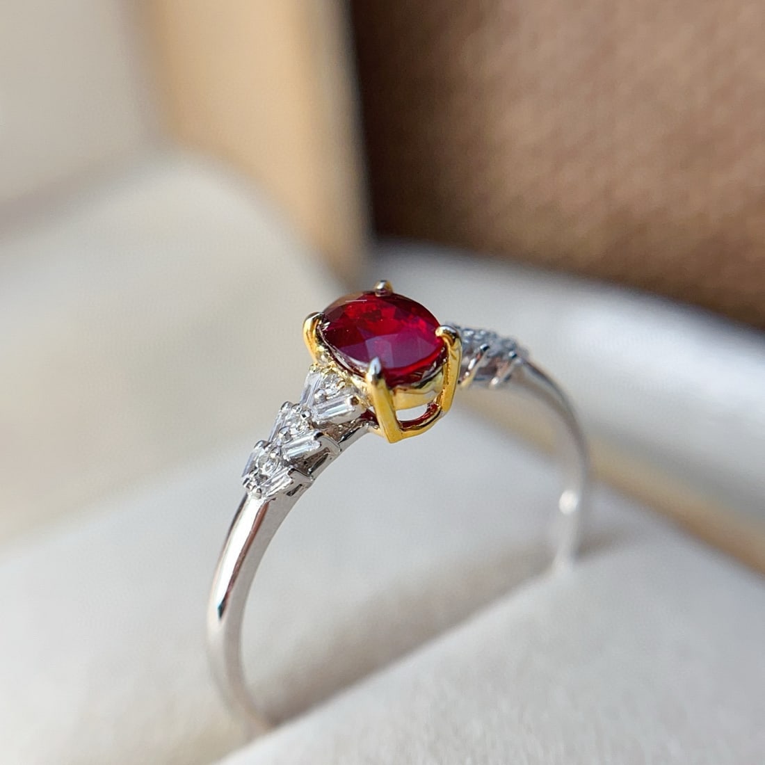 14k Gold 0.70 Ct Vivid Red Natural Ruby & Diamond Ring - 5