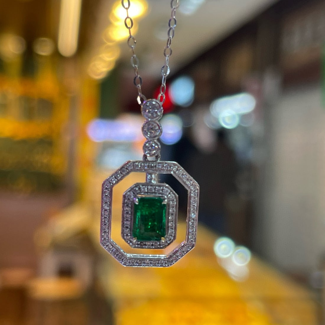 14k Gold 0.80 Ct Vivid Green Natural Emerald & Diamond Pendant( Without Chain ) - 5