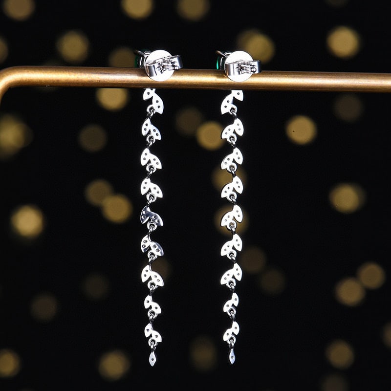 14k Gold 0.49 Ctw Vivid Green Natural Emerald & Diamond Earrings - 4