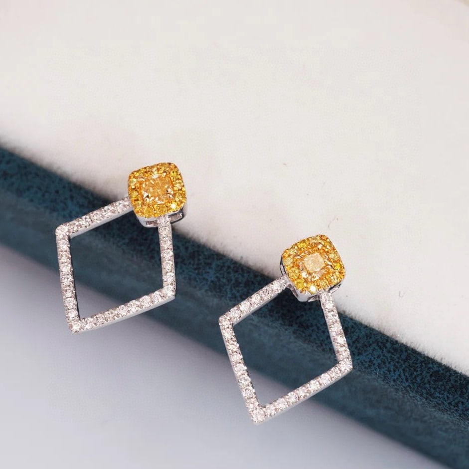 14k Gold 0.42 Ctw Natural Yellow Diamond & Diamond Earrings: Ref:230950201 // gold content:14k gold // main gemstone:yellow diamond // shape:cushion // carat weight:0. 2ct // color:yellow // treatment:natural // // adjacent gemstone 2 : diamond // shape:round /
