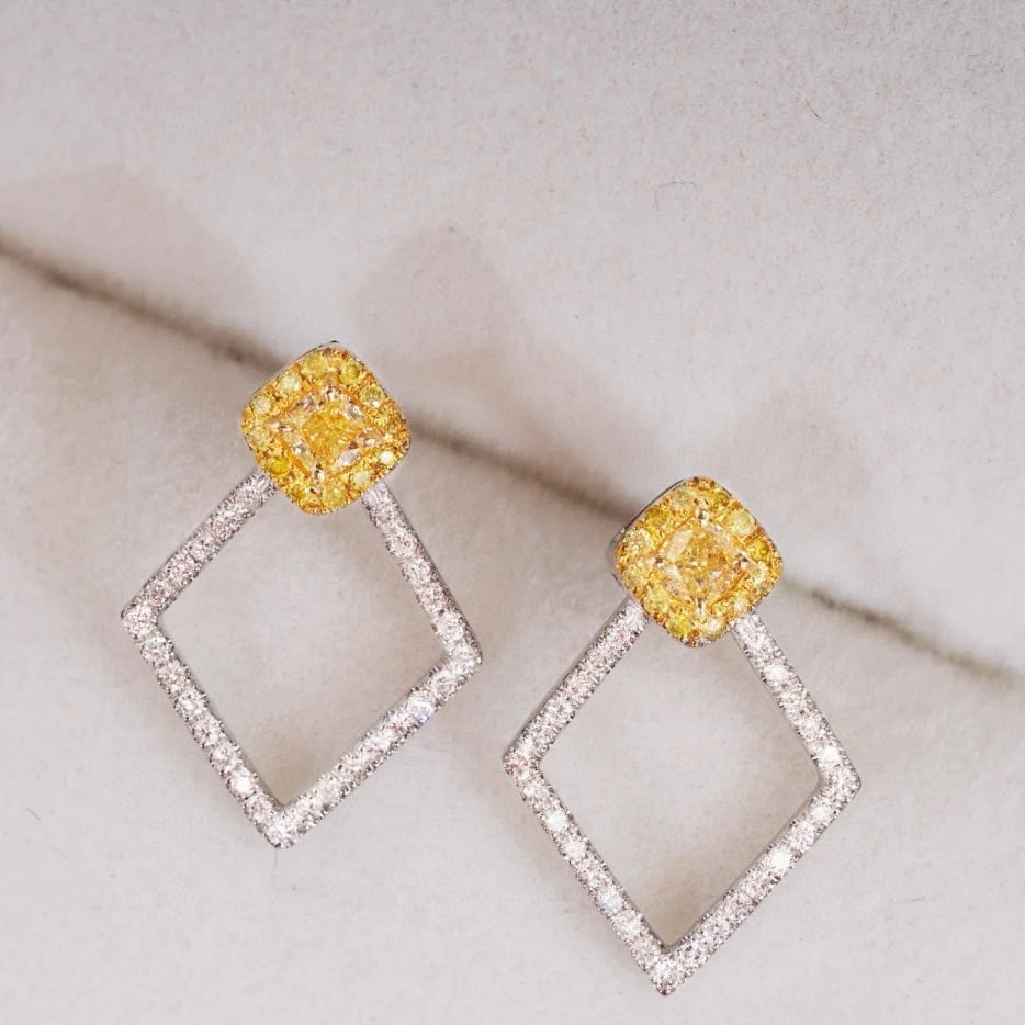14k Gold 0.42 Ctw Natural Yellow Diamond & Diamond Earrings - 3