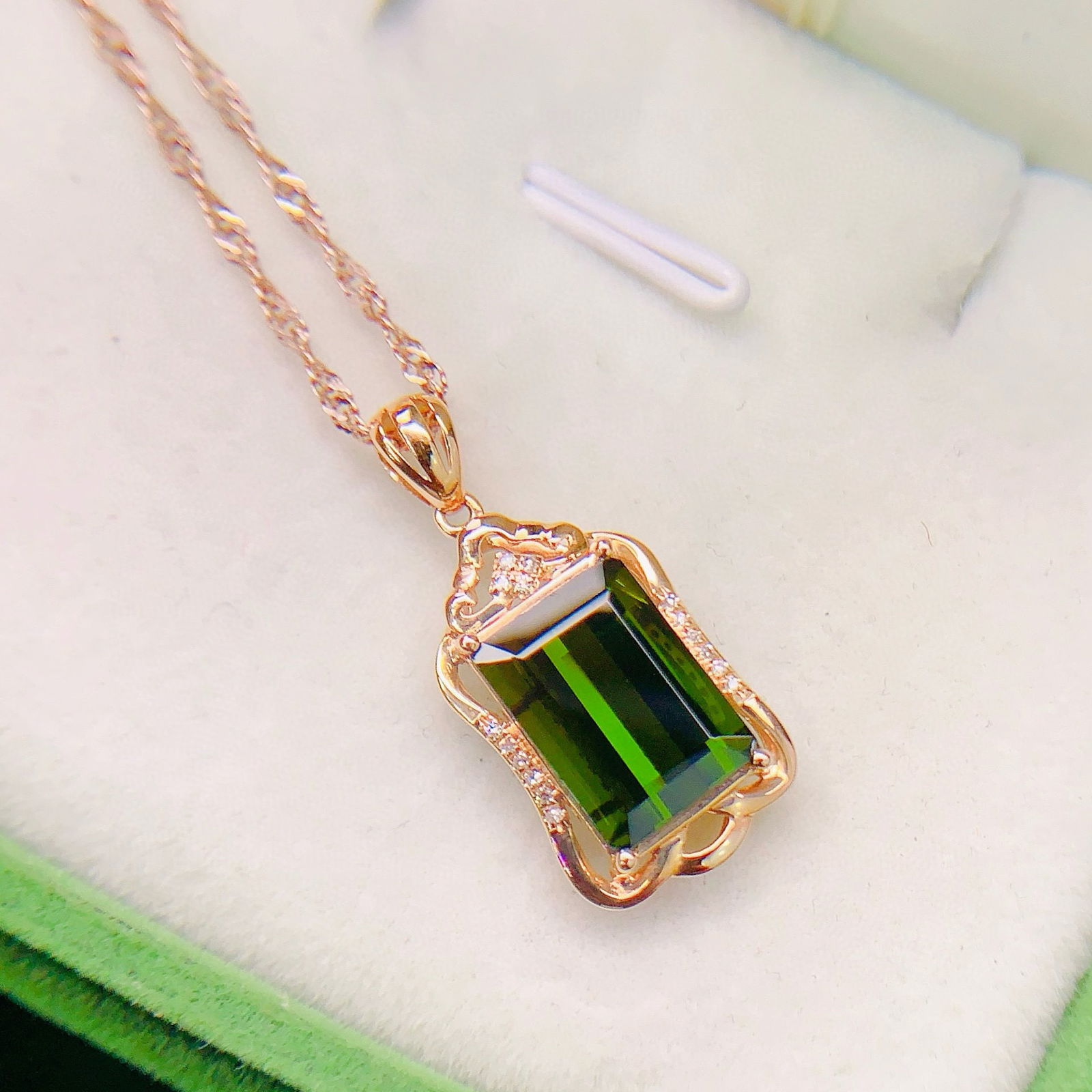 14k Gold 4.05 Ctw Natural Tourmaline & Diamond Pendant( Without Chain ) - 2