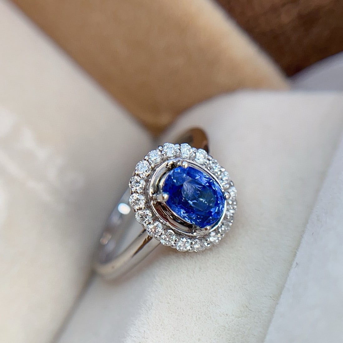 14k Gold 1.10 Ct Natural Sapphire & Diamond Ring - 3