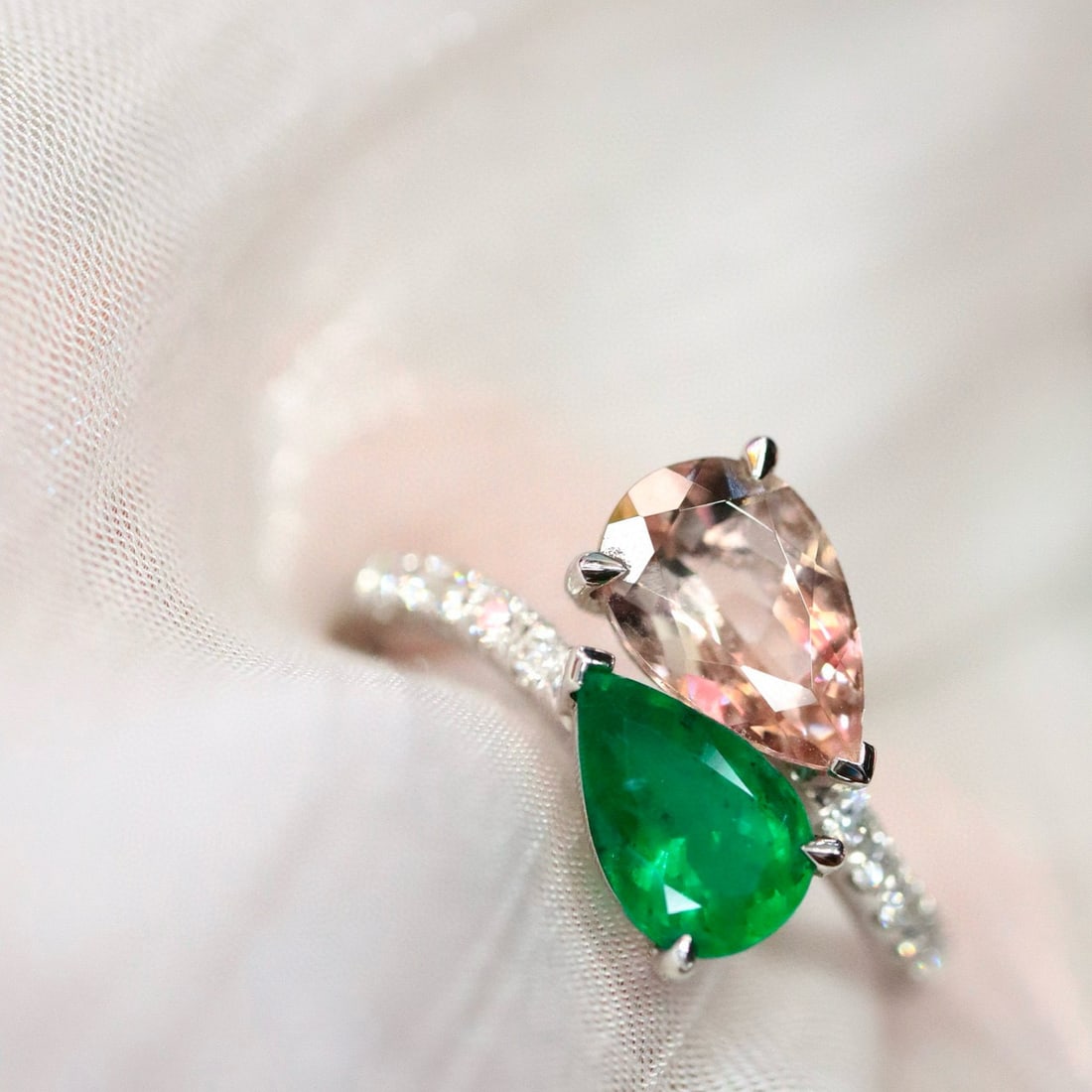 14k Gold 2.08 Ctw Natural Morganite & Emerald & Toi Et Moi Ring - 4
