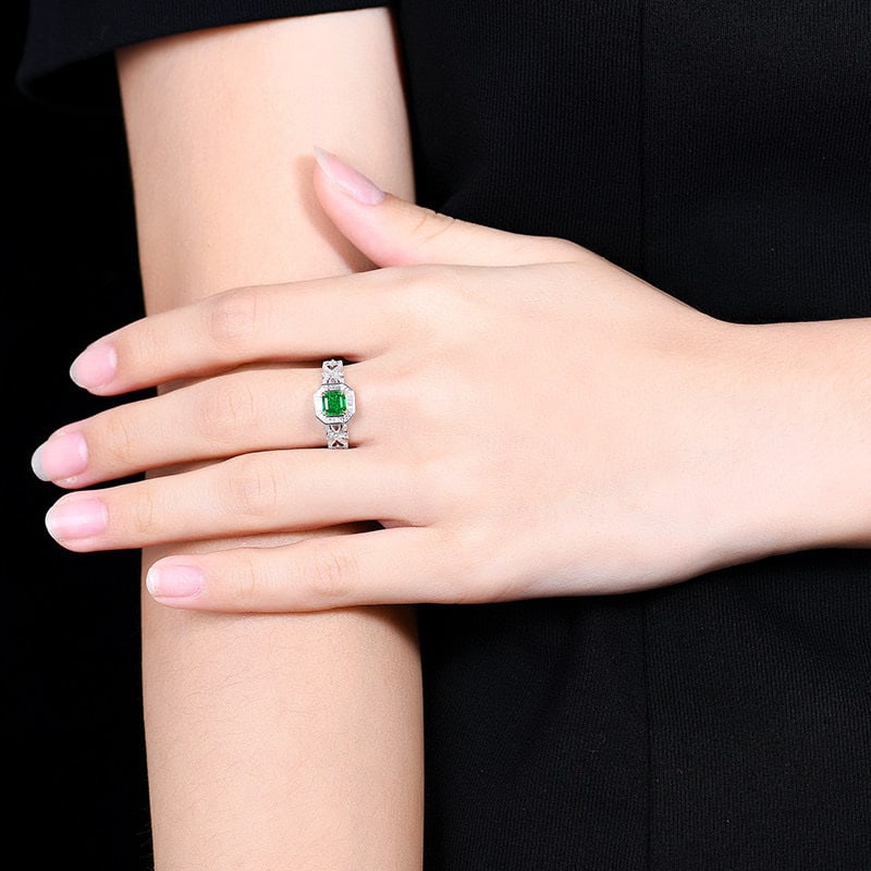 14k Gold 1.16 Ctw Vivid Green Natural Emerald & Diamond Ring - 8