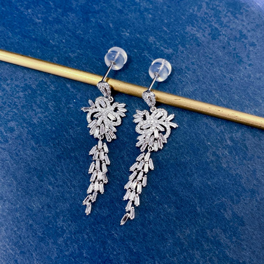 14k Gold 1 Ct Natural H Diamond Earrings - 4