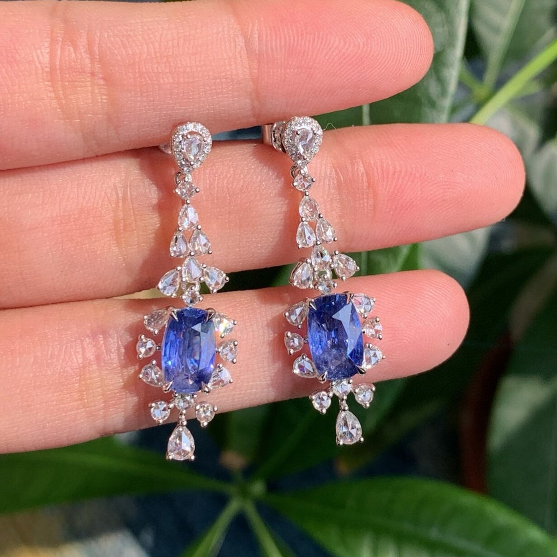 14k Gold 5.07 Ctw Natural Sapphire & Diamond Earrings: Ref:230950260 // gold content:14k gold // main gemstone:sapphire // shape:cushion // carat weight:3. 8ct // color:blue // treatment:natural // // adjacent gemstone 2 : diamond // number of