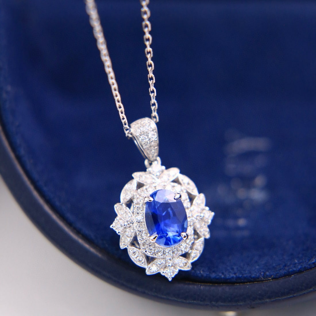 14k Gold 1.33 Ctw Natural Sapphire & Diamond Pendant( Without Chain ) - 3