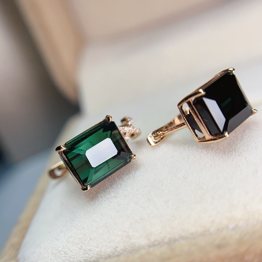 14k Gold 4.60 Ct Natural Tourmaline & Diamond Earrings - 4