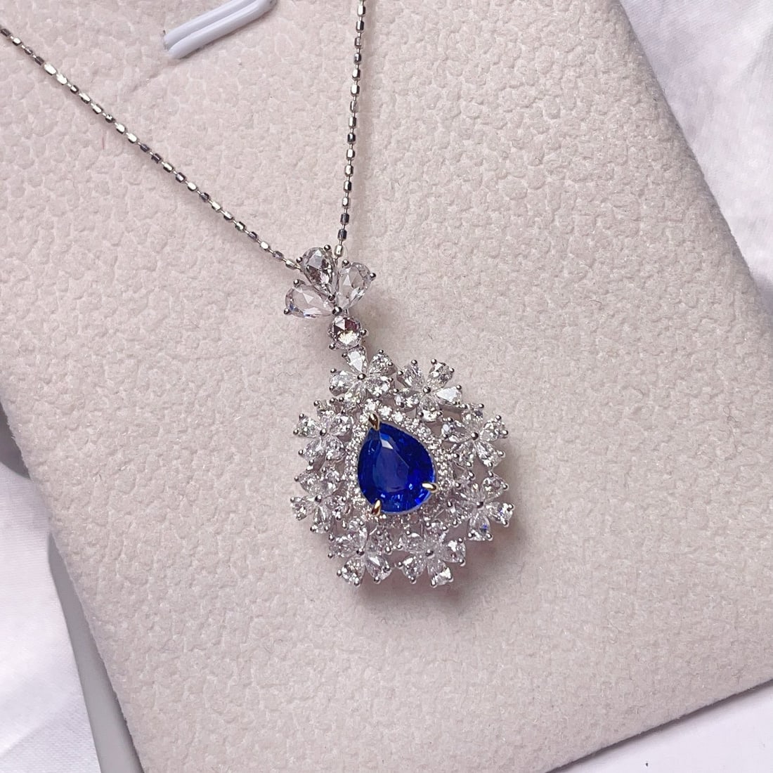 14k Gold 2.45 Ctw Natural Sapphire & Diamond Pendant( Without Chain ) - 3