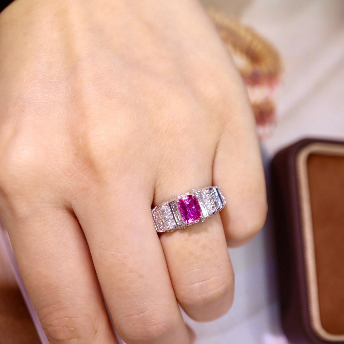 14k Gold 2.54 Ctw Natural Padparadscha Sapphire & Diamond Ring - 2