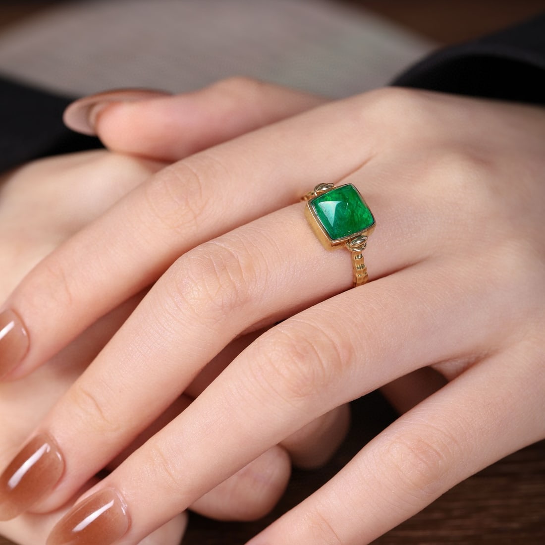 14k Gold 2.73 Ct Natural Emerald Ring - 2