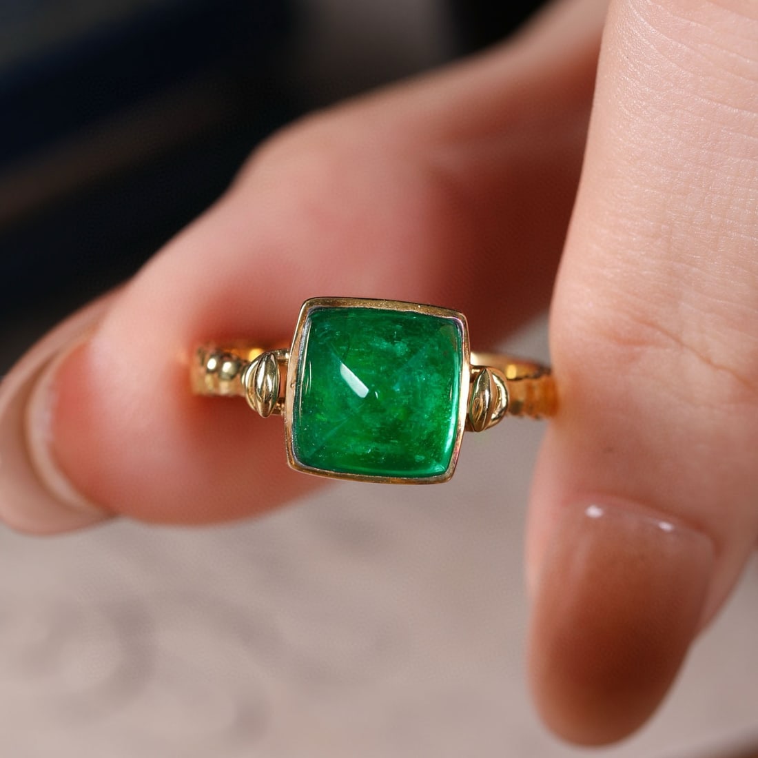 14k Gold 2.73 Ct Natural Emerald Ring - 5