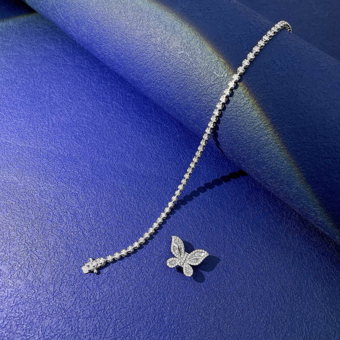 14k Gold 1.33 Ctw Natural H Diamond & Butterfly Bracelet - 3