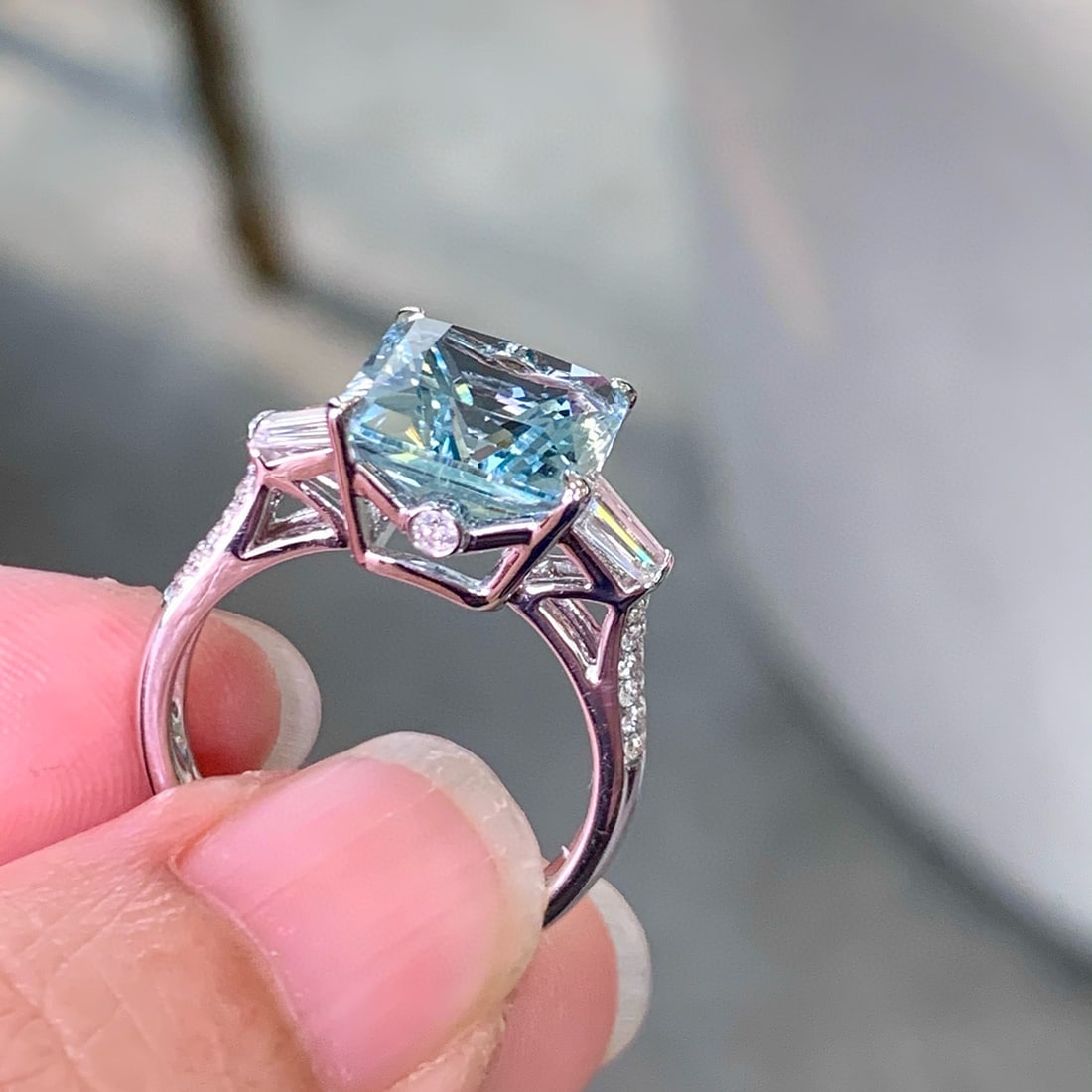 14k Gold 5.39 Ctw Natural Aquamarine & Diamond Ring - 3