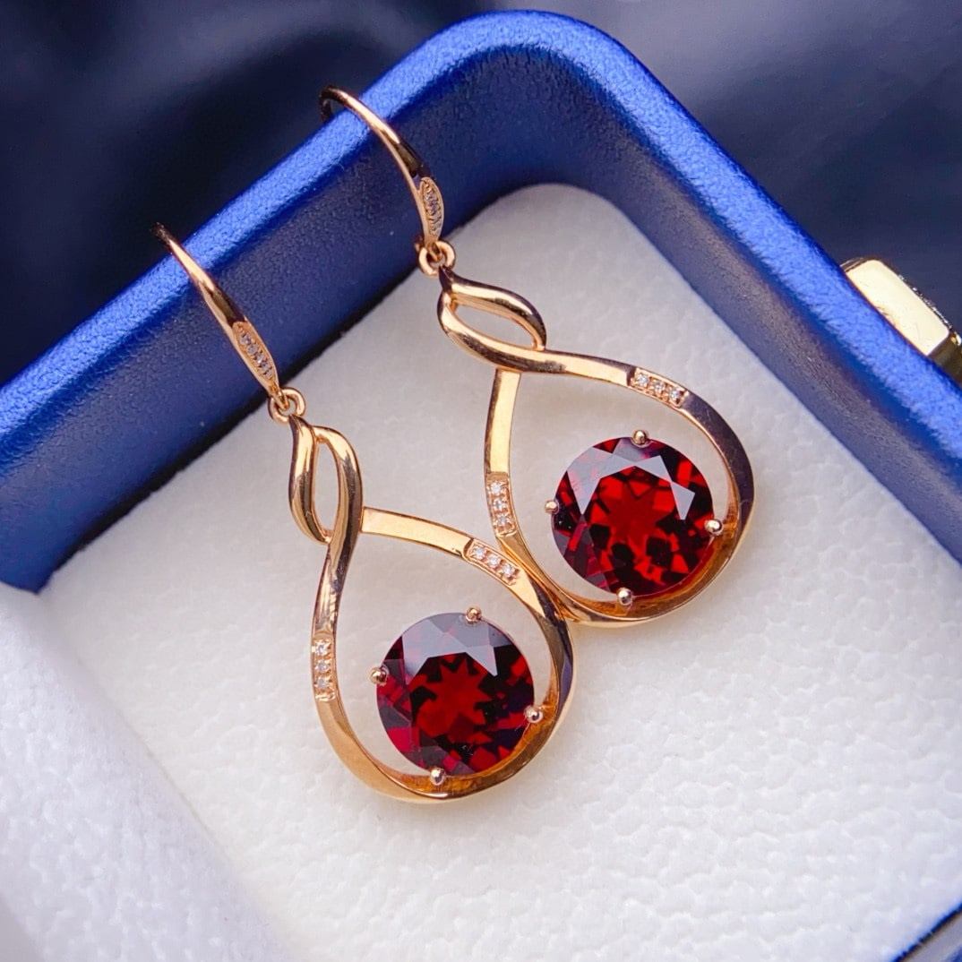 14k Gold 7.2 Ct Natural Garnet & Diamond Earrings - 4