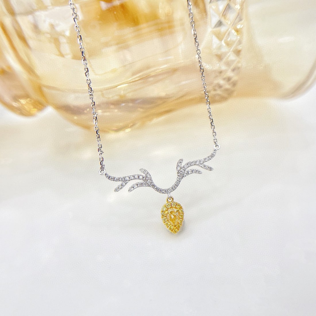 14k Gold 0.26 Ctw Natural Yellow Diamond & Diamond Necklace: Ref:230950373 // gold content:14k gold // main gemstone:yellow diamond // shape:pear // carat weight:0. 12ct // color:yellow // treatment:natural // // adjacent gemstone 2 : diamond // shape:round