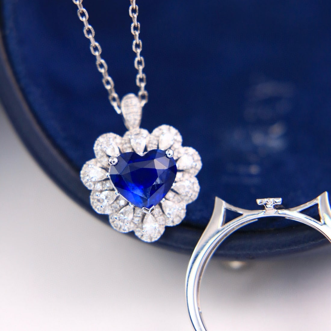 14k Gold 2.04 Ctw Natural Sapphire & Diamond Ring/pendant( Without Chain ) - 7