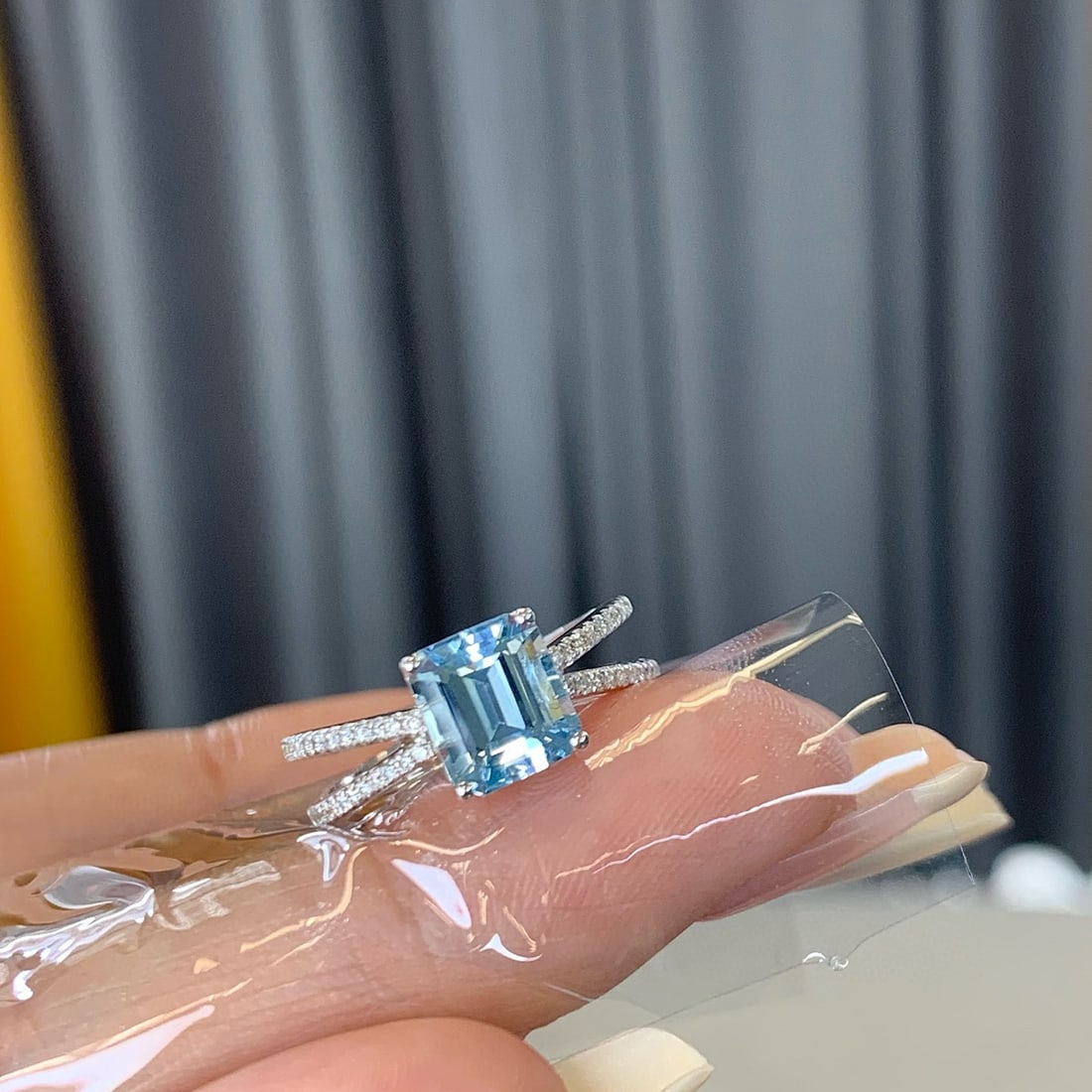 14k Gold 1.93 Ctw Natural Aquamarine & Diamond Ring - 4