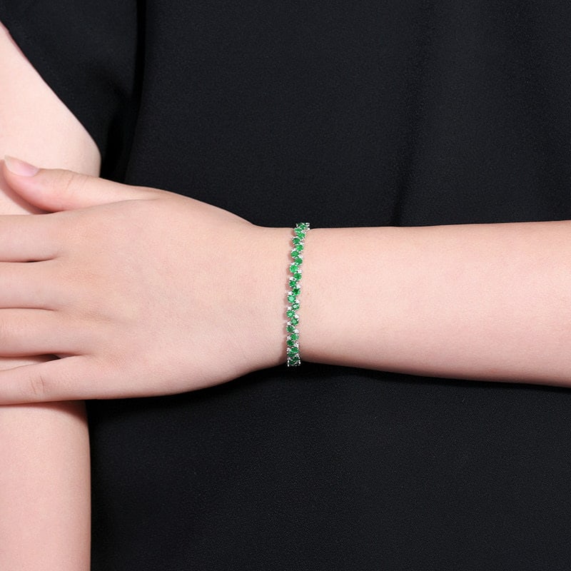 14k Gold 5.54 Ctw Vivid Green Natural Emerald & Diamond Bracelet - 8