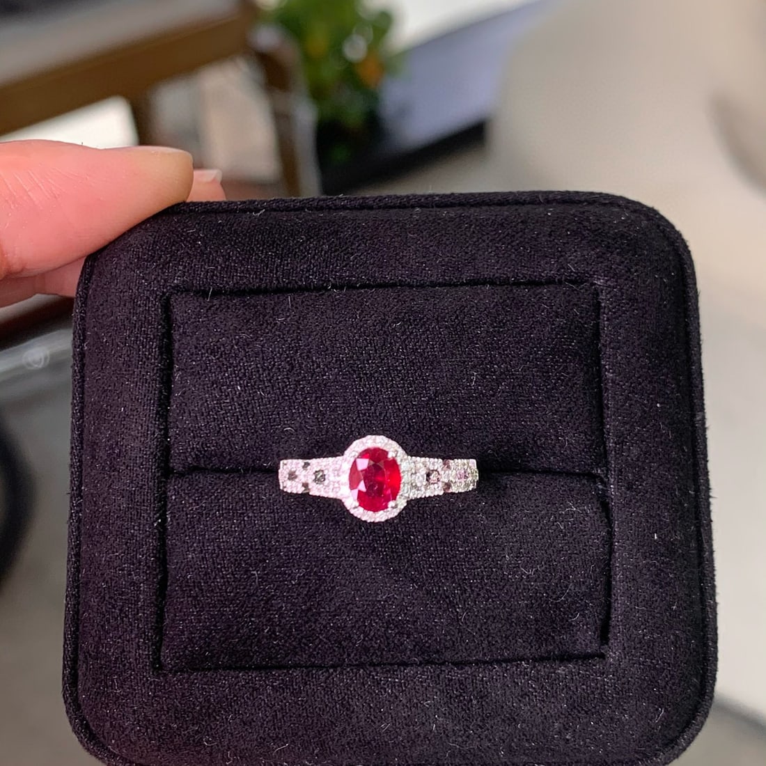 14k Gold 0.83 Ctw Natural Ruby & Diamond Ring (1 of 7)