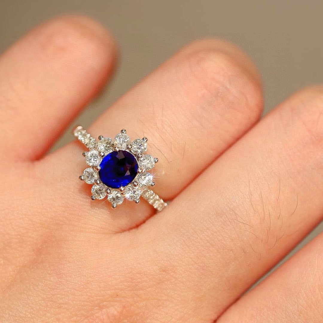 14k Gold 1.92 Ctw Natural Sapphire & Diamond Ring - 5