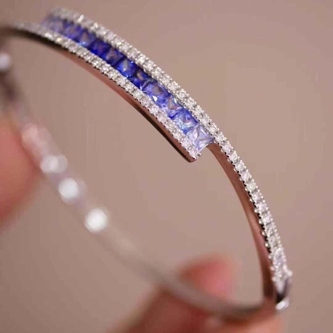 14k Gold 2.25 Ctw Natural Sapphire & Diamond Bangle - 2