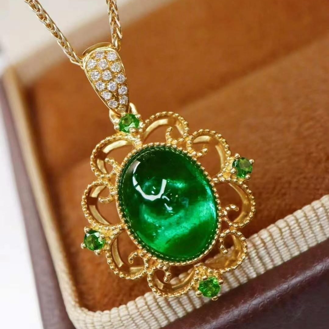 14k Gold 2.15 Ct Vivid Green Natural Emerald & Diamond & Tsavorite Pendant( Without Chain ) - 3