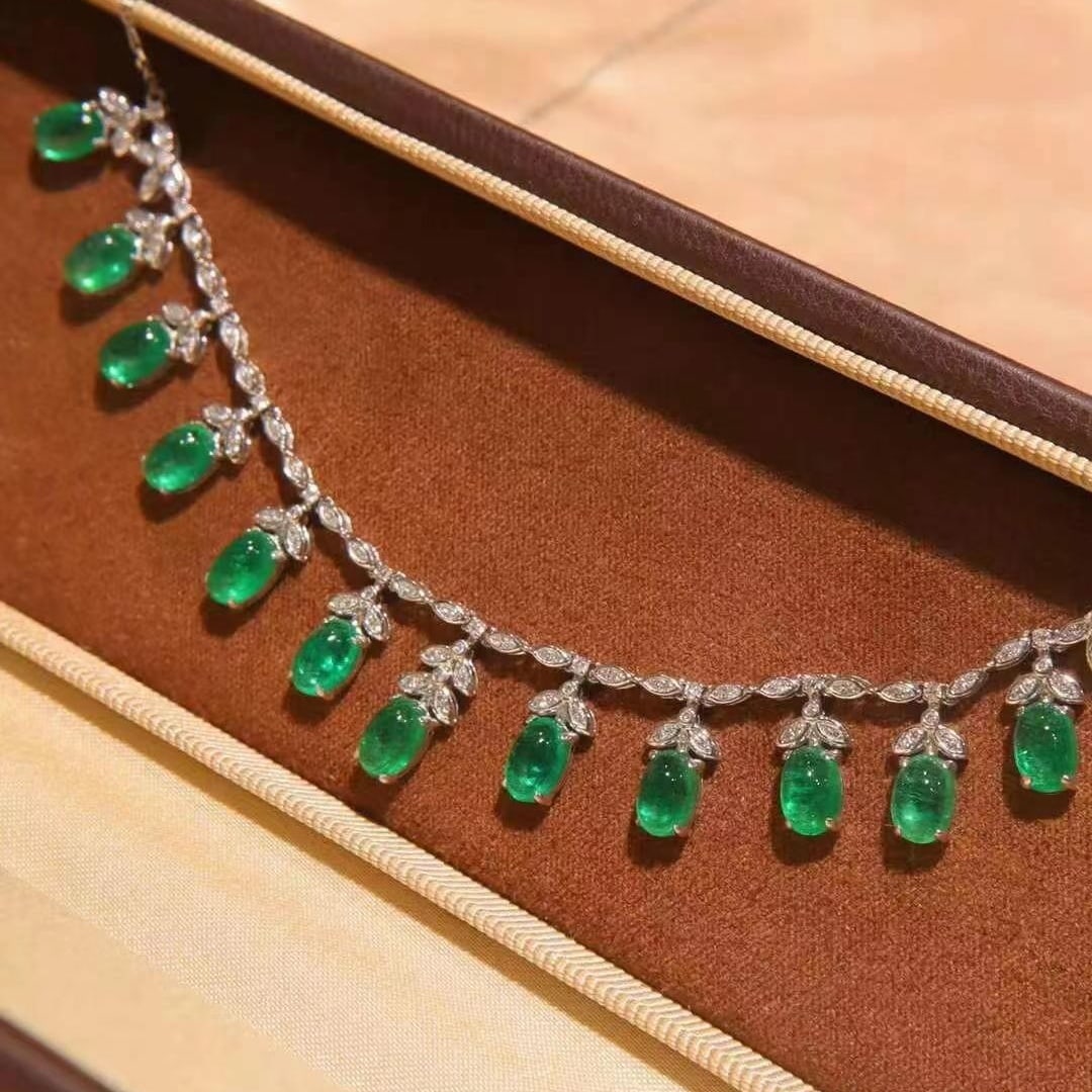 14k Gold 6.8 Ct Natural Emerald & Diamond Necklace - 2