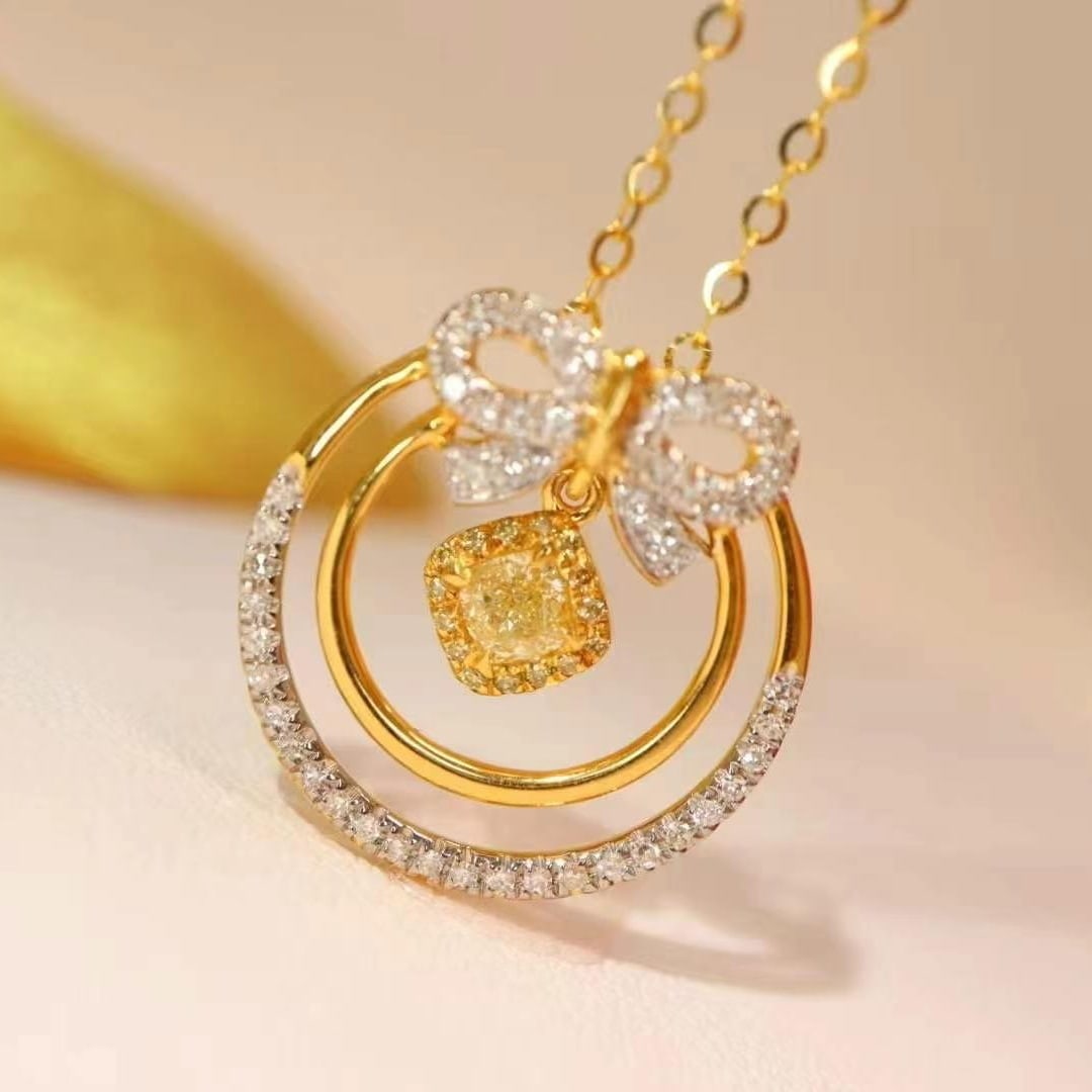 14k Gold 0.77 Ct Natural Color Diamond Necklace - 2