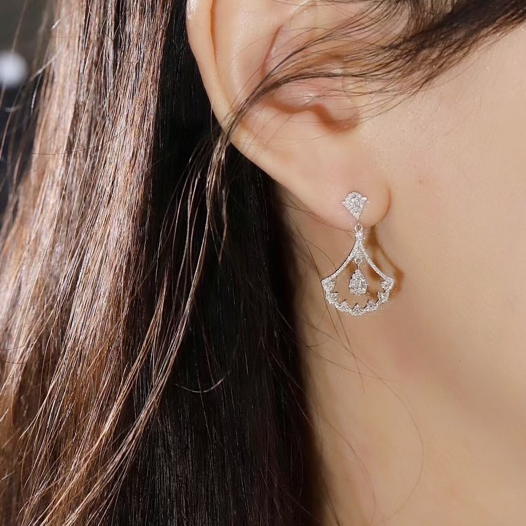 14k Gold 0.66 Ct Natural H Diamond Earrings - 4