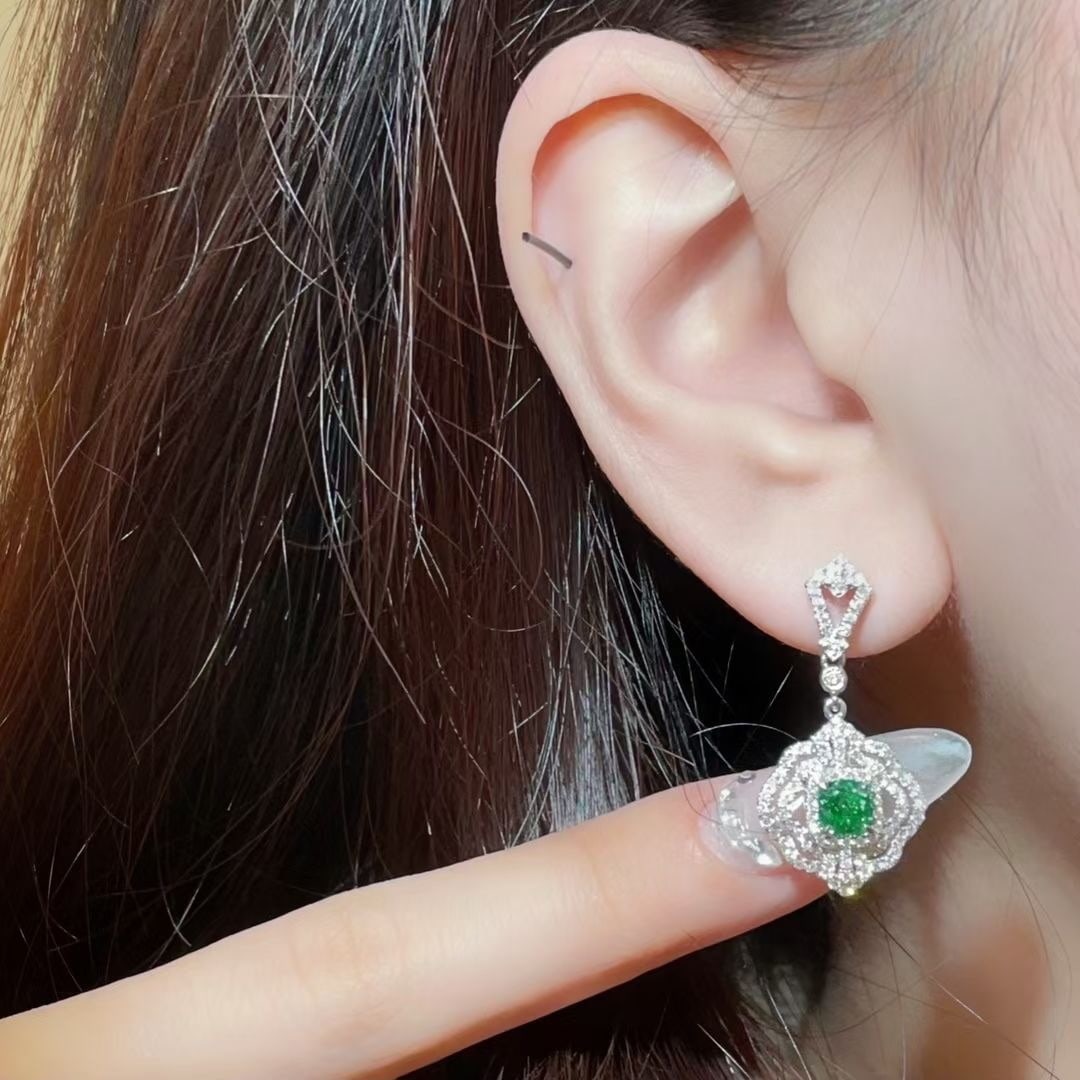 14k Gold 1.89 Ctw Natural Green Diamond & Diamond Earrings - 4