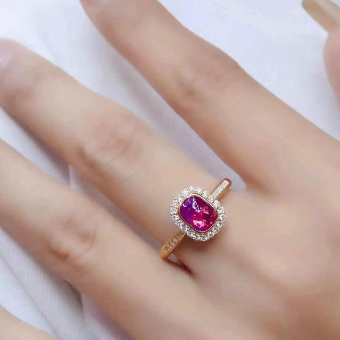 14k Gold 1.64 Ctw Natural Sapphire & Diamond Ring - 5