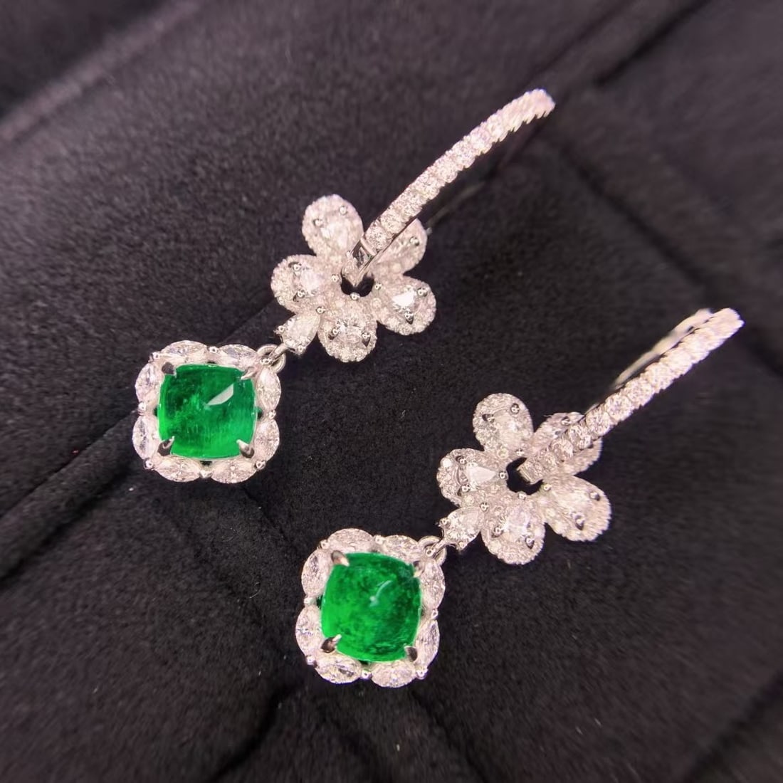 14k Gold 3.16 Ctw Vivid Green Natural Emerald & Diamond Earrings - 8